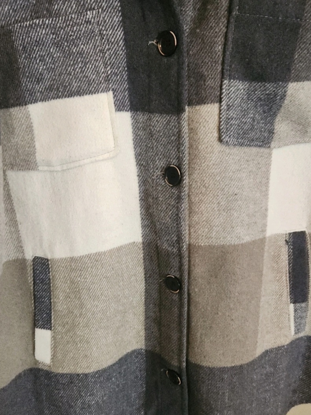 J49 Jason Maxwell Outerwear Collection- tan gray & cream plaid jacket w fringe - Picture 3 of 9